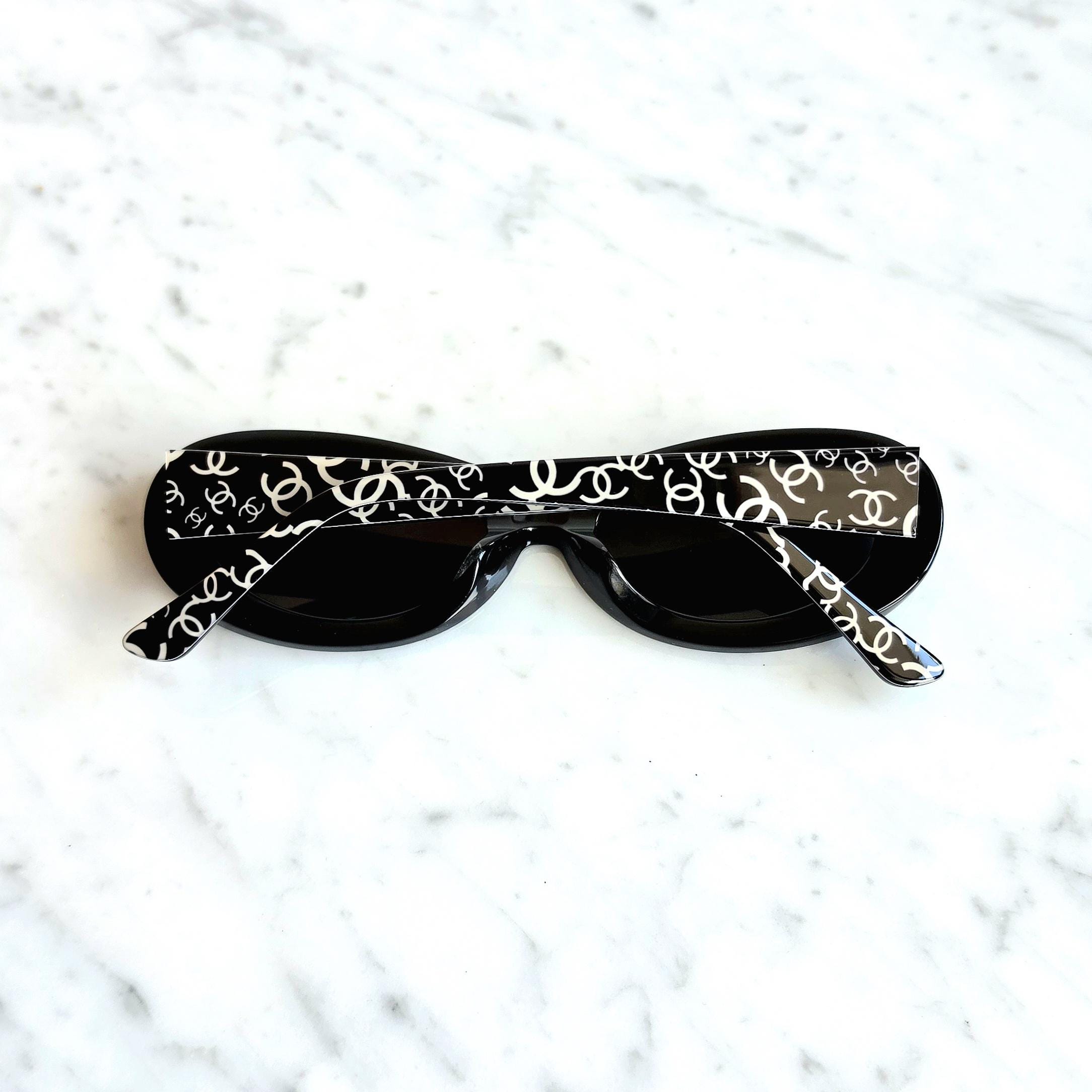 CHANEL Sunglasses Vintage CC White Monogram Logo Black Oval 2262