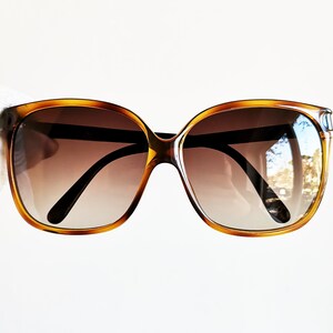 DIOR ヴィンテージ サングラス レア スクエア オーバーサイズ ビッグトータス ブラウン イエロー クリスチャン 2284 フレーム ラップ 新品 NOS レディーガガ カイリージェンナー リアーナ 80年代