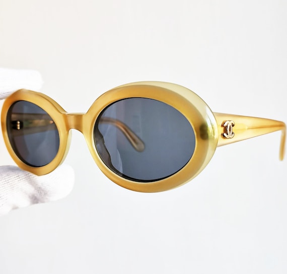 CHANEL Vintage Sunglasses Rare Oval Champagne Yellow Gold -  Israel