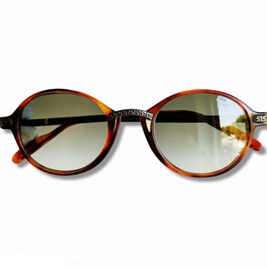VERSACE occhiali da sole vintage tartaruga marrone oro effetto invecchiato ottone rotondo ovale chiave greca tempio raro Gianni G21 montatura nuova lente verde anni '90 y2k