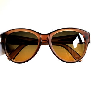 YVES SAINT LAURENT sunglasses vintage gold brown cateye black gem diamond rhinestone Ysl New York 8969-O frame orange lens 90s Bella Hadid