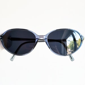FERRAGAMO vintage zonnebril zeldzame ovale cateye blauwe strass strassteentjes lapis 2527-b Salvatore Rihanna Kylie Kendall Jenner frame jaren 90 nieuw NOS