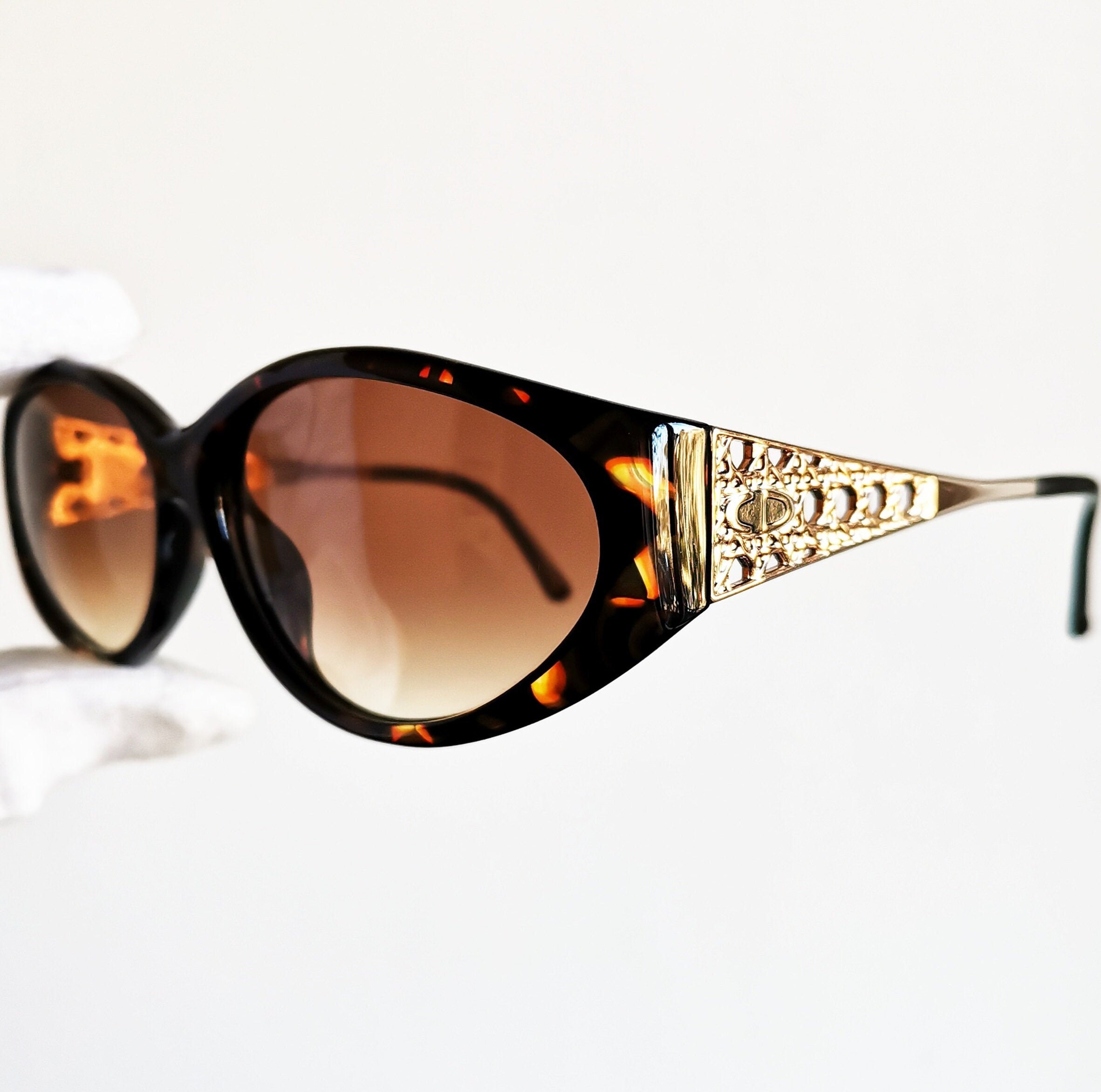 全品送料0円 Rare Sunglasses Vintage DIOR Oval Style French Gold Tortoise 小物
