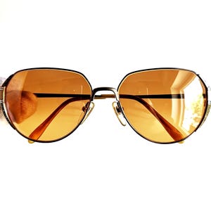 Gafas de sol vintage Valentino, raras, ovaladas, estilo aviador, cuadradas, con purpurina, montura en oro amarillo 5213, mariposa diva, nuevas, con lentes de espejo naranjas, NOS - VLTN