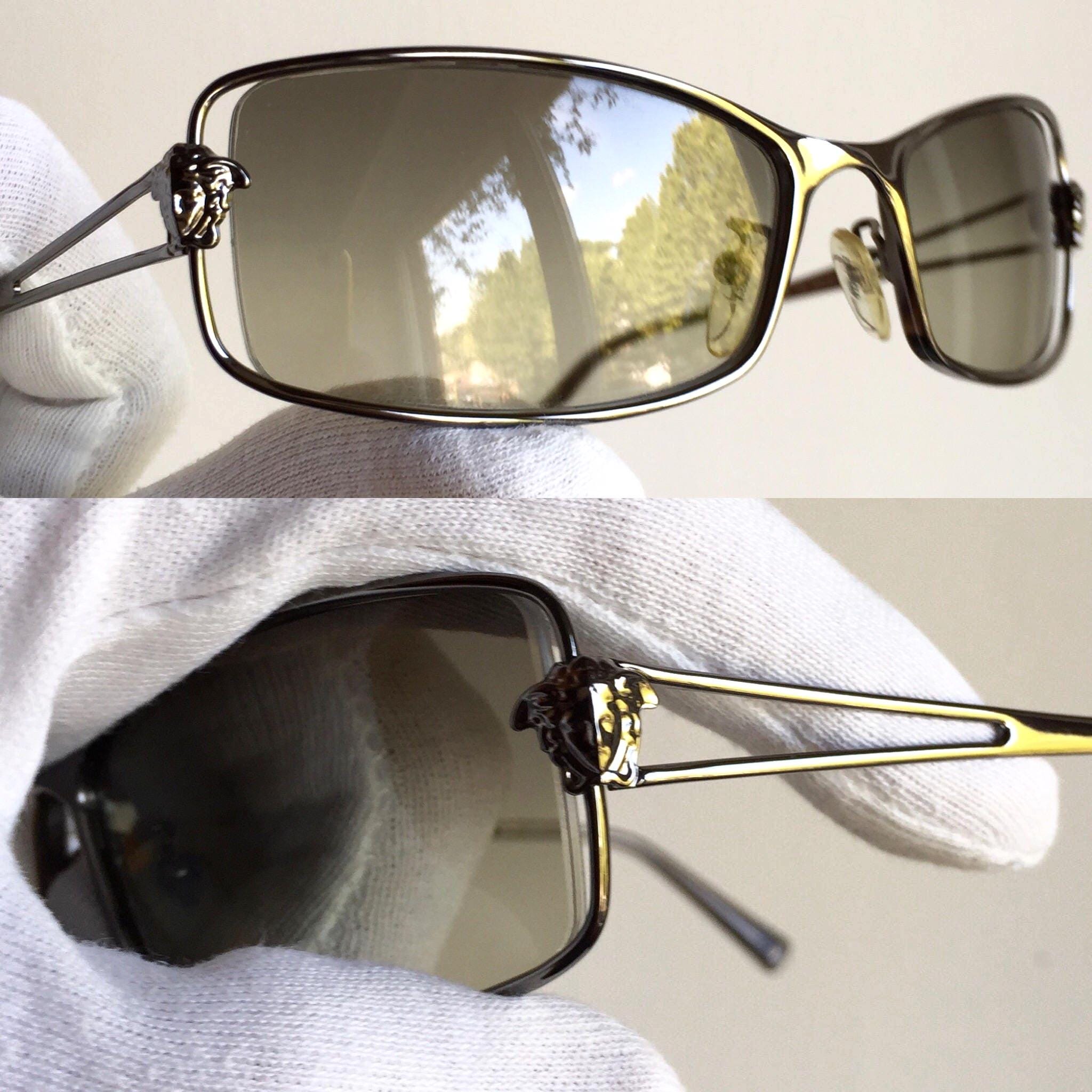 VERSACE ヴィンテージサングラス メデューサ オーバル シルバー