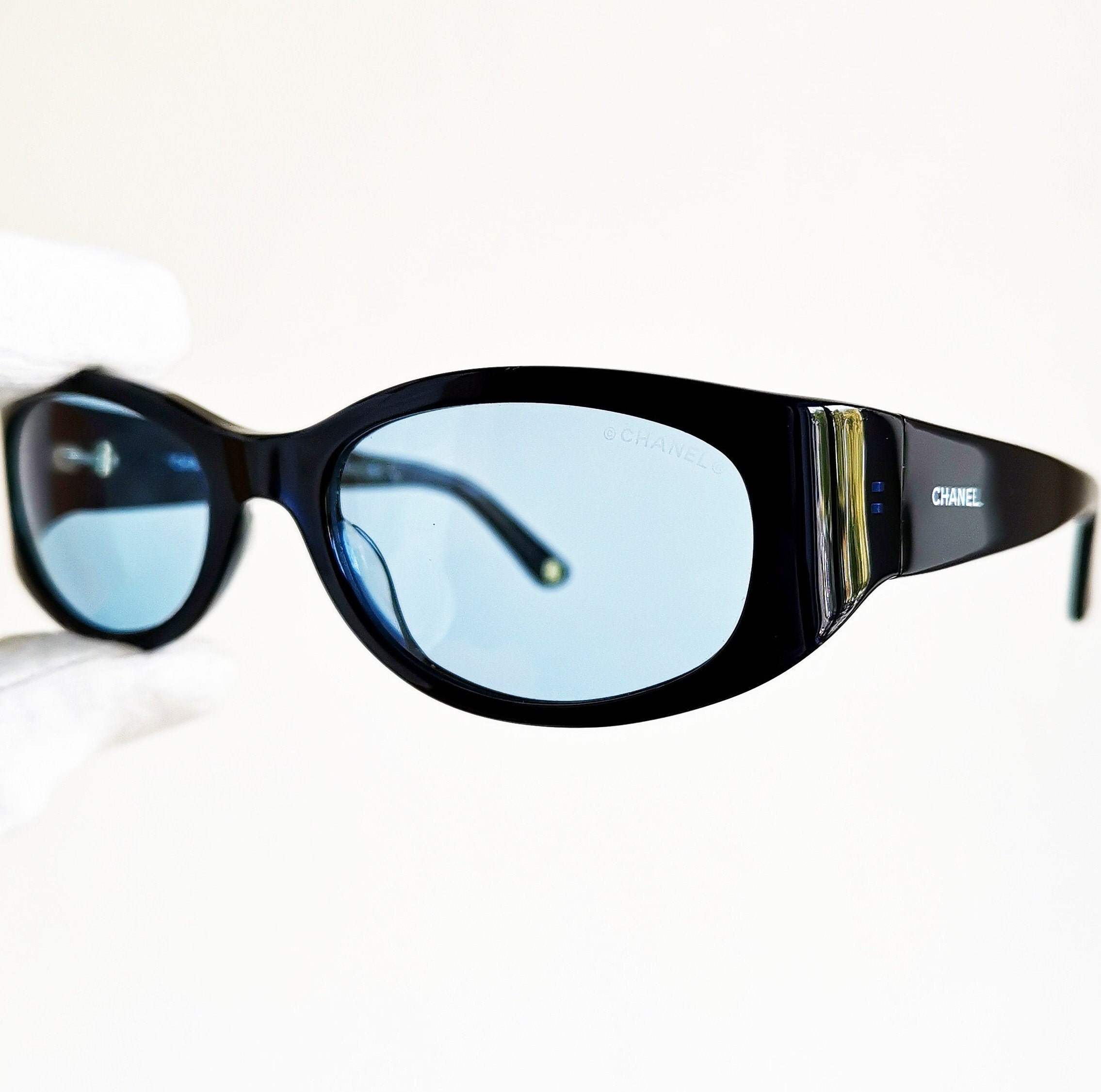 Giant Vintage Sunglasses | Biggie 90's Oversized Eyewear Gloss Black/Super Dark