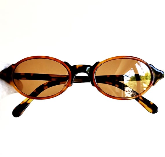 FENDI Vintage Sunglasses Oval Tortoise Brown Black Small  display picture 1