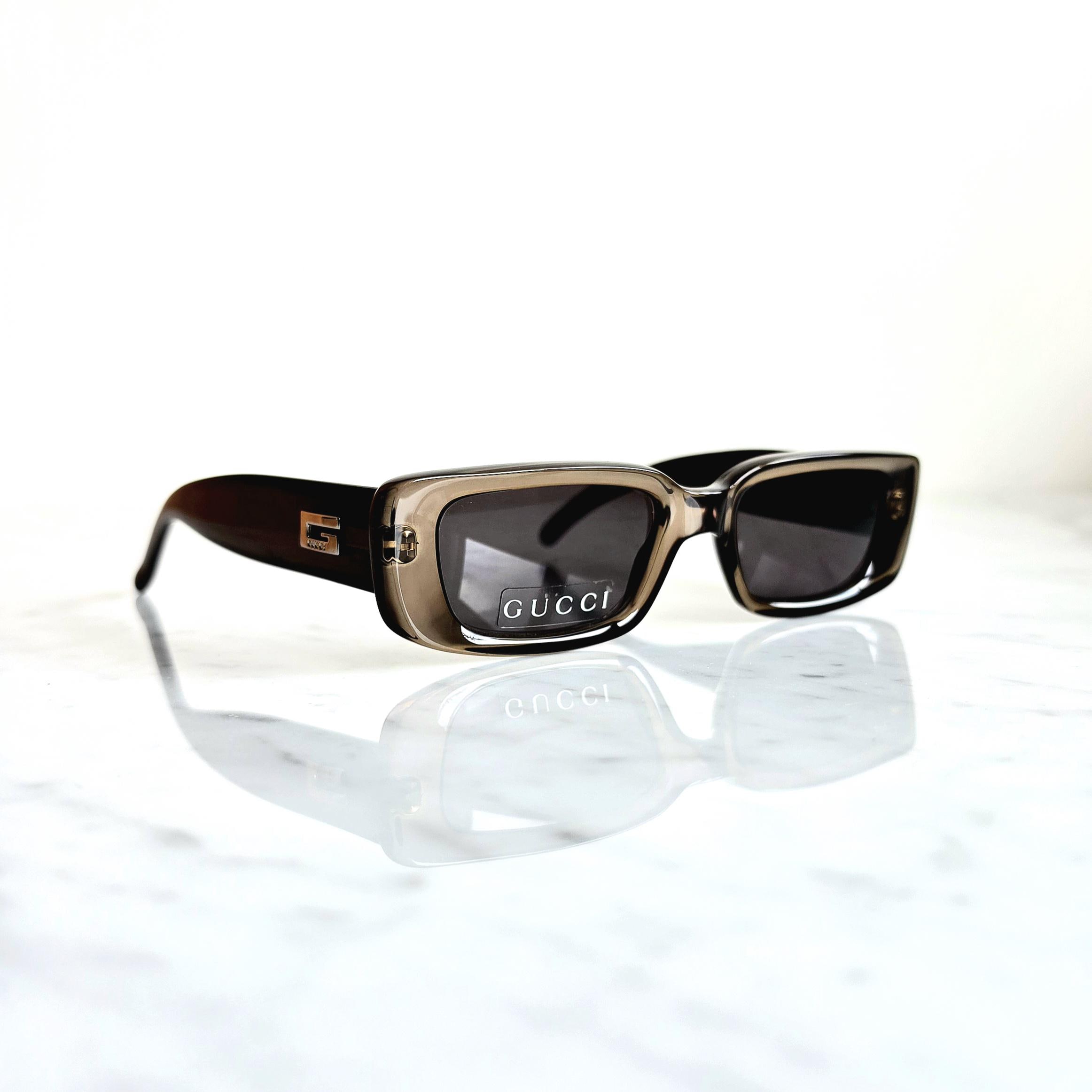 Gucci サングラス GG2409/S Vintage GUCCI GG2409/S 807 49mm Black Silver GG Sunglasses Italy