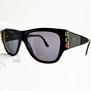 VALENTINO vintage sunglasses rare square Oversize big wrap mask  black V572 frame green blue red rhinestones Migos Kylie Jenner 90s