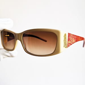 JEAN PAUL GAULTIER vintage Sunglasses Jpg rare white cream red wrap oval SJP500  Zebra Eiffel Tower frame 90s Rihanna Migos new Nos