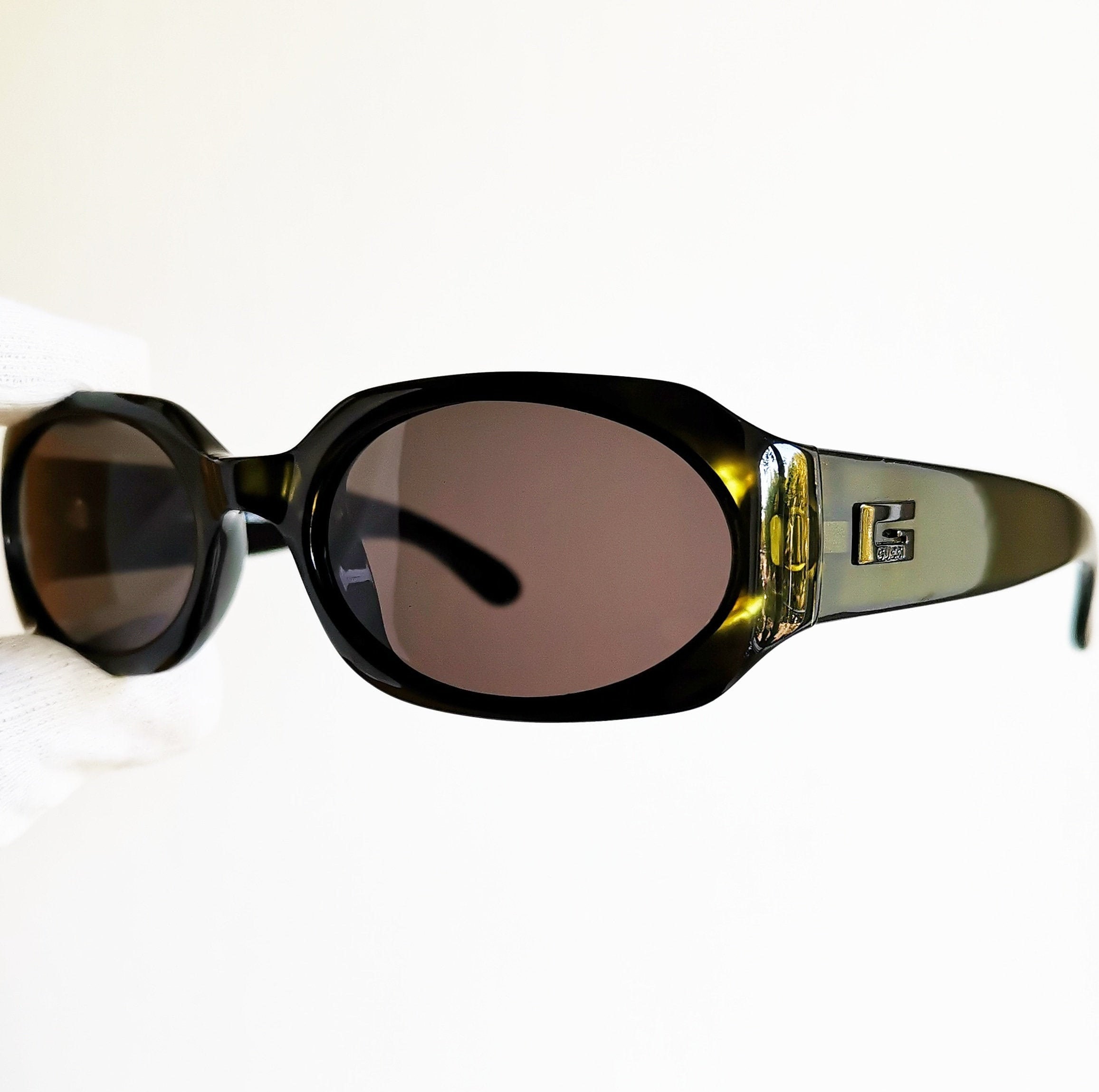 GUCCI Vintage Sunglasses Rare Oval Square Green Black GG2436 S