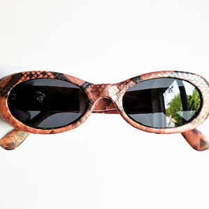 VERSACE vintage sunglasses pink gray leather python snake skin 248/P trimming gold studs Gianni Migos designer Rihanna animalier new NOS 90s
