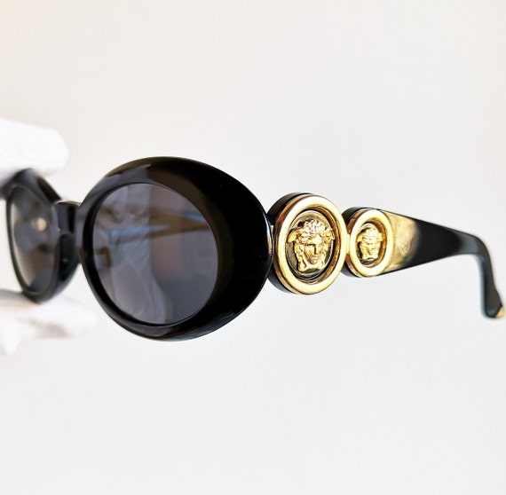 black vintage biggie sunglasses