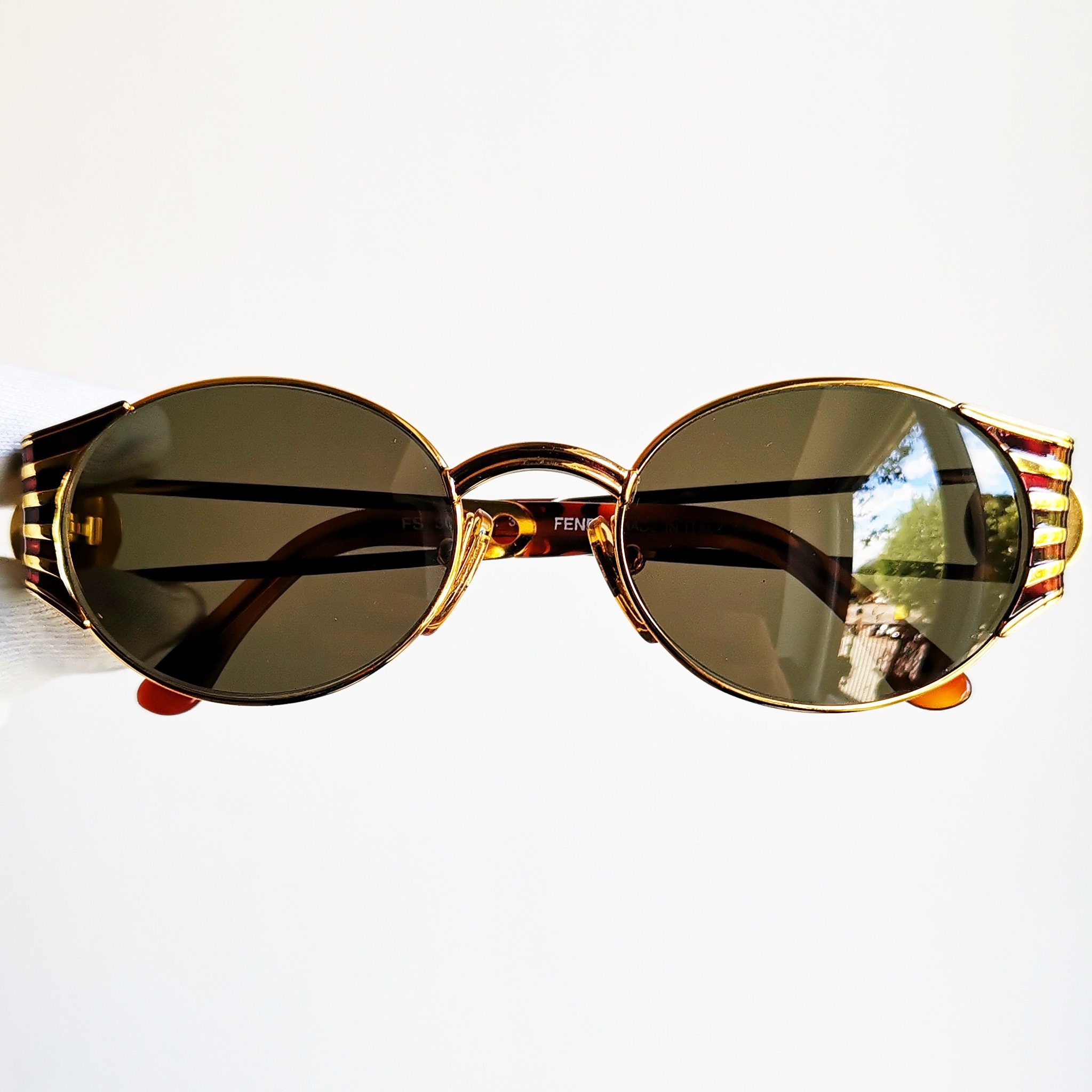 FENDI Vintage Sunglasses Rare Oval Gold FS300 Round Tupac FENDI Vintage Sunglasses Rare Oval Gold FS300 Round Tupac