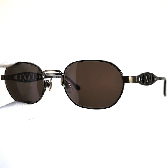 OLIVER by VALENTINO Vintage Sunglasses Brown Bronze Logo  display picture 2