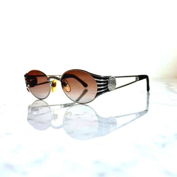 FENDI Vintage Sunglasses Oval Silver Black FS300 Offset Frame