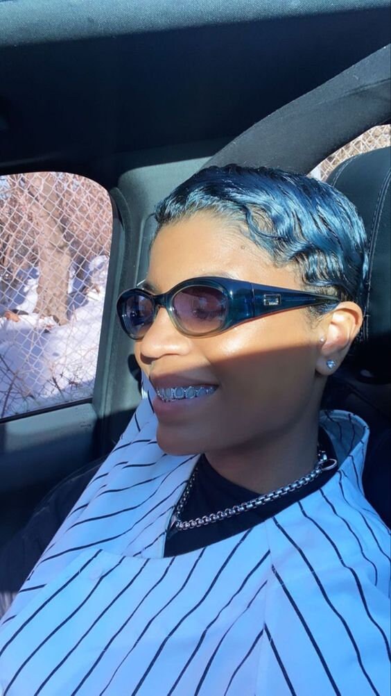 GUCCI Vintage Sunglasses Oval Gray Green GG2432/S Frame Wrap 90s