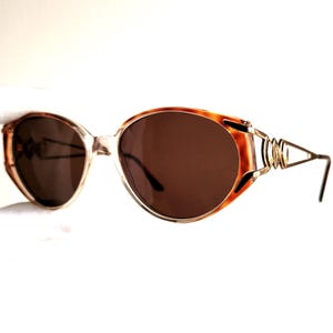 YVES SAINT LAURENT vintage Sunglasses clear gold tortoise brown oval cateye Ysl 5047 Rihanna Lady Gaga Kylie Jenner frame new lens 80s 90s