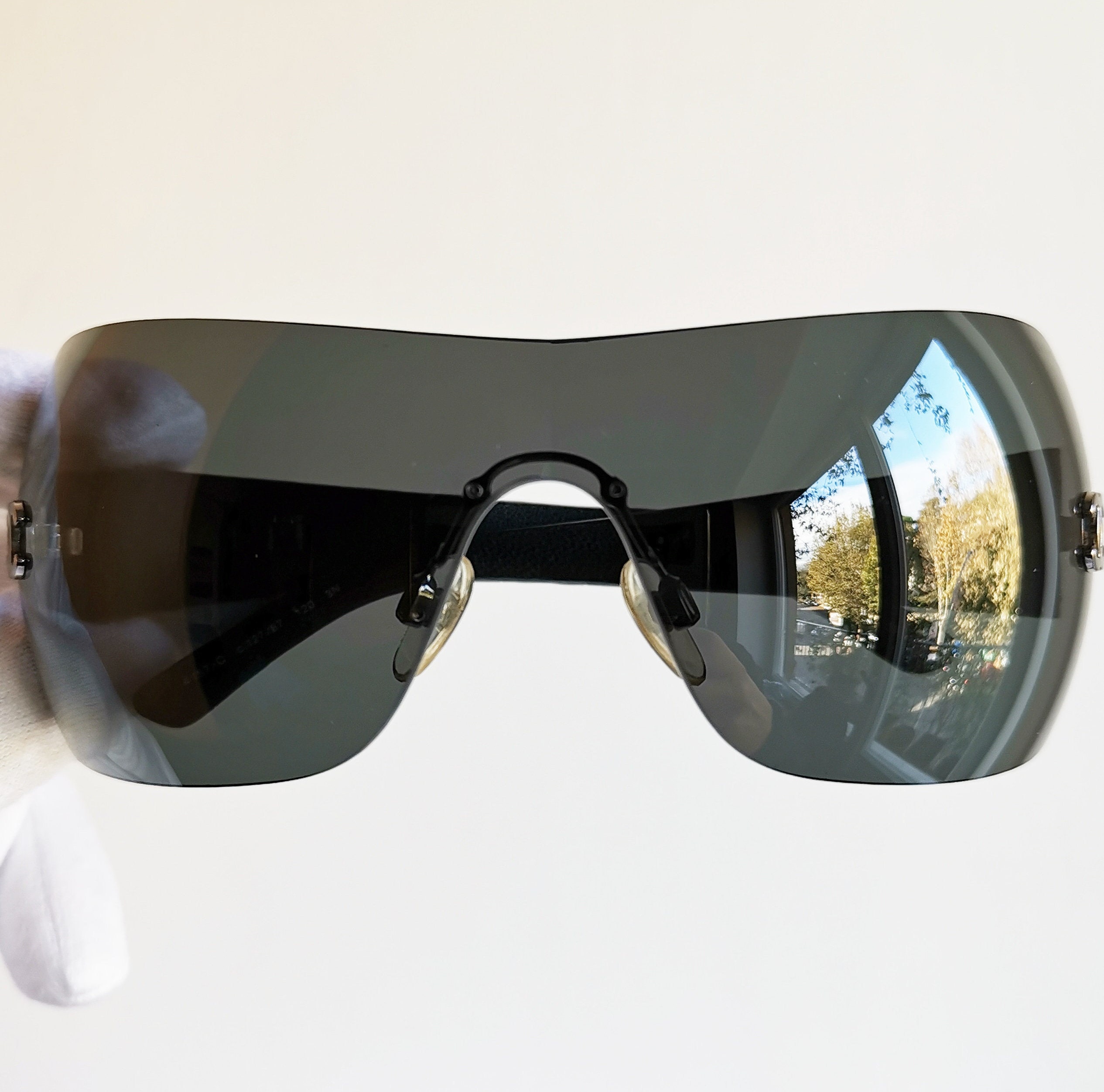 Christian Dior Thick Black Lucite with Brick Lucite Interior Sunglasses at  1stDibs