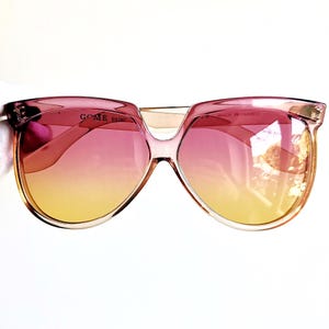 Pink clear oversize sunglasses vintage rare made in France GOMé Paris diva odd frame butterfly 60s 70s 80s Lady Gaga Elton John orange lens