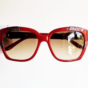 BLUMARINE vintage sunglasses rare square mask red sbm533 oversize gold diva French style 90s Kylie Kendall Jenner Bella Hadid frame new NOS