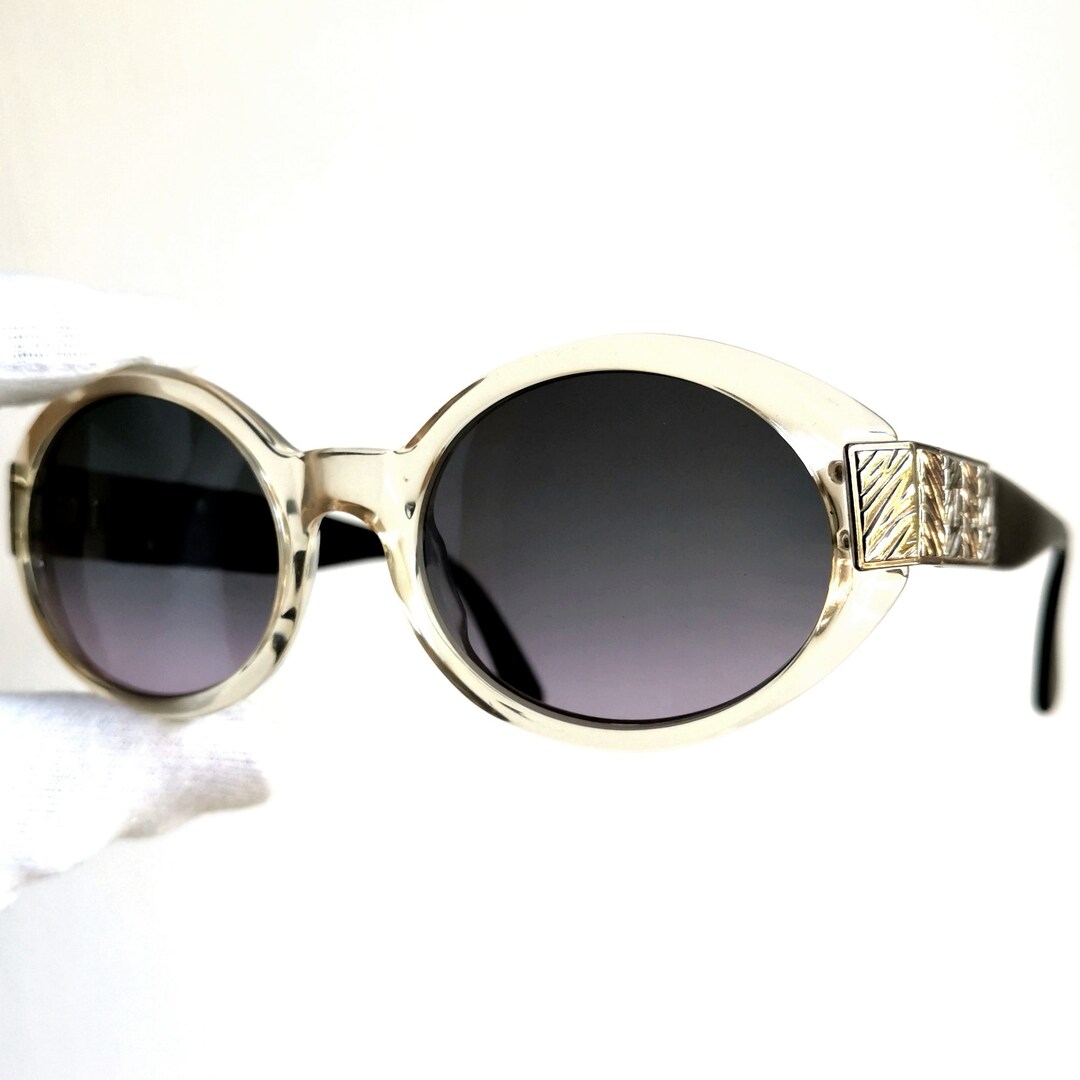 YVES SAINT LAURENT Vintage Sunglasses Rare Ysl White Oval
