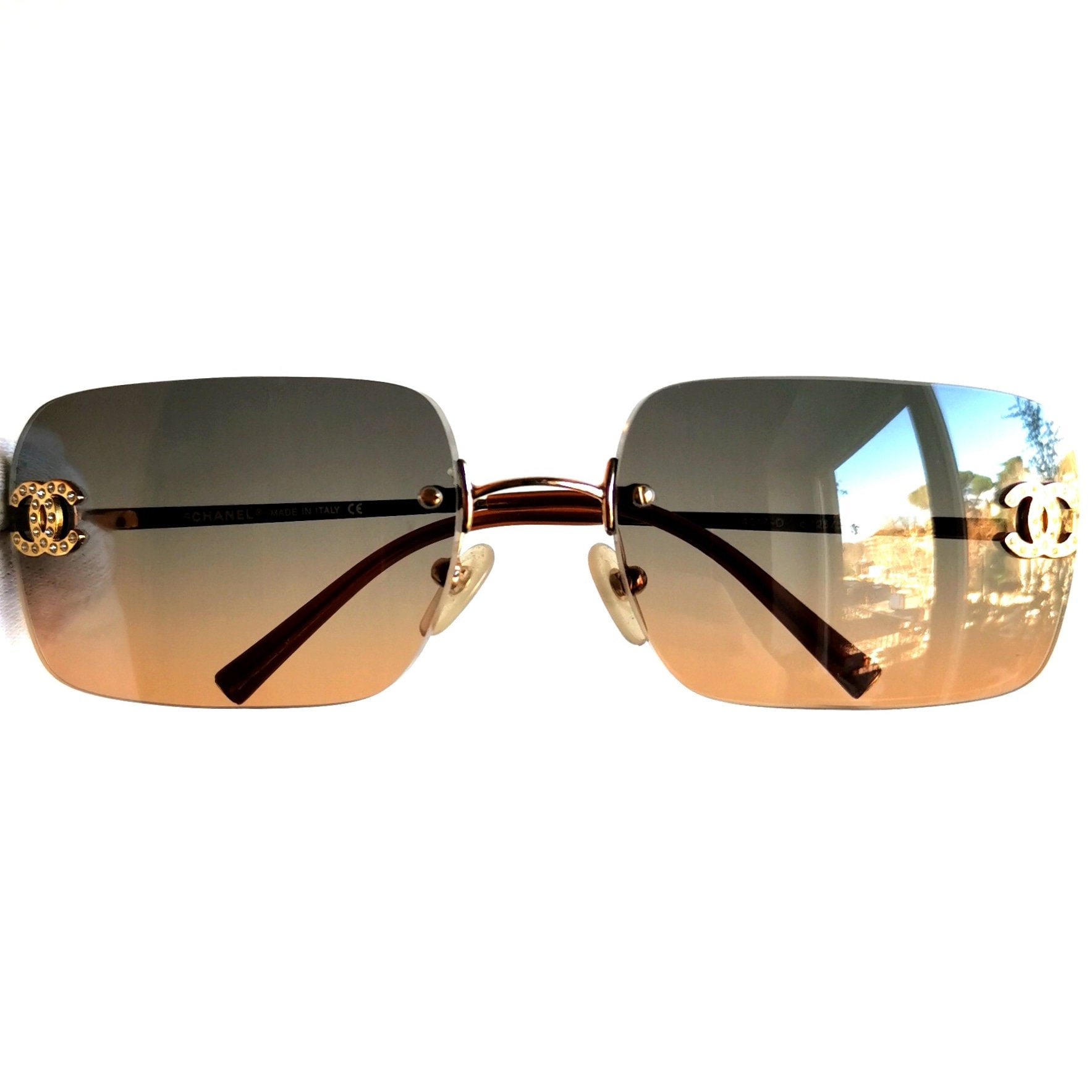CHANEL Sunglasses Vintage Gold Oval Rectangular Square CHANEL Sunglasses Vintage Gold Oval Rectangular Square
