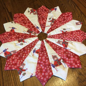 Christmas tree skirt, table top or full size, mini, snowman, small, glittery, quilted, hand-pieced, glitter, snowflakes, red, purple