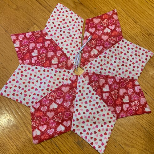 Valentine Tree Skirt 