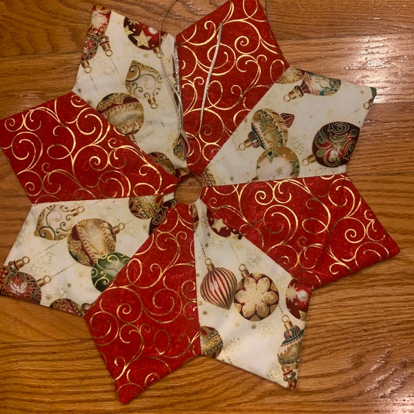 Christmas tree skirt, 11, 18, 22, 26, 29, or 36 inch diameter, Victorian, cream, red, gold, quilted, ornaments