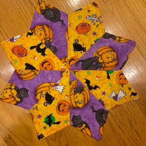 Halloween placemat, mug rug, table centerpiece, jack-o-lantern, purple
