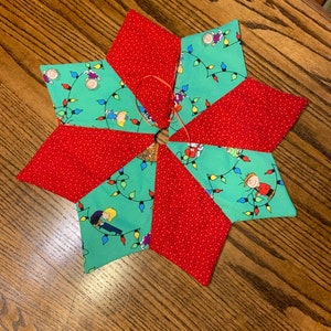Peanuts tree skirt, variety of diameters, table top, mini, red & green, Snoopy, Charlie Brown, quilted