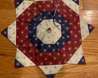 Quilted Patriotic Tree Skirt: Red, White & Blue Star Decor