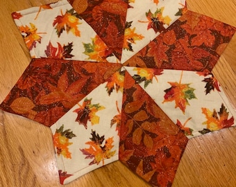 Autumn fall placemat, mug rug, table centerpiece, rust, brown, earth tones, leaves,