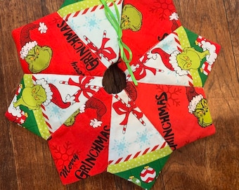 Kerstboomrok, tafelblad, klein, Grinch, rood, klein, gewatteerd