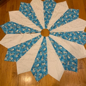 Frozen tree skirt, your choice of diameter, Disney, Olaf, Christmas, quilted, blue, white, silver
