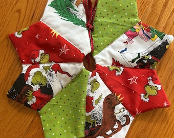 Christmas tree skirt, table top, tiny, Grinch, red, green, small, quilted