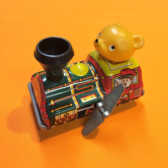 vintage wind up toys