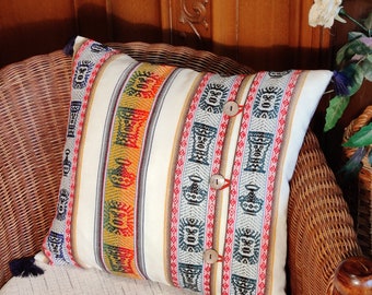 Tribal Wool Pillow Cover, Peruvian Ethnic Woven Fabric, Boho Cushion with Tassels