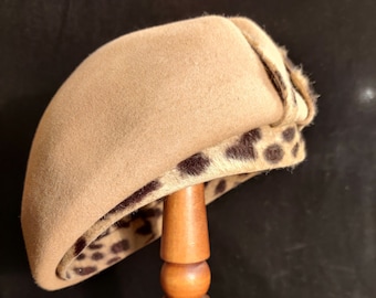 Molded Felt Beret for Women with Leopard Pattern, Beige Ladies Felt Hat, Handmade Winter Hat, Size 54 cm