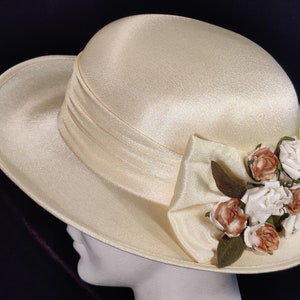 Ladies Vintage Formal /Ascot Hat, English Vintage Cloche Hat, Church, Mother of Bride, Outdoor Wedding