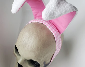 12 Ft Skeleton Wire Bunny Ears. Each Sold separately. (Skeleton not included)