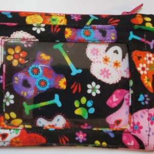 Monedero y llavero con cordón con estampado floral de perrito súper lindo