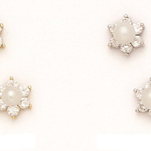 14K Pure Solid White/Yellow Gold Fancy Flower Shaped Earrings Set With Fresh Water Pearl And Cubic Zirconia Push-Back Stud Earrings 6.5MM