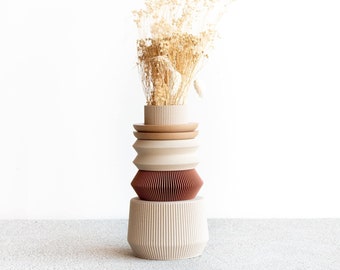 Modular AUSTIN Vase perfect for dried flowers