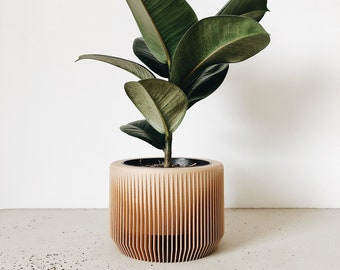 Indoor wood planter - PRAHA perfect planter gift for plant lovers !