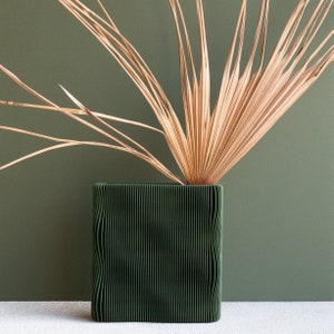 TIDE Grüne Vase perfekt für Trockenblumen – originelles Geschenk für Dekorationsliebhaber!