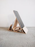 Wooden Minimalist Geometric Stand / Dock for iPhone 6 6S 6Plus 7 7Plus Smartphone Business Cards Office Organizer product logo