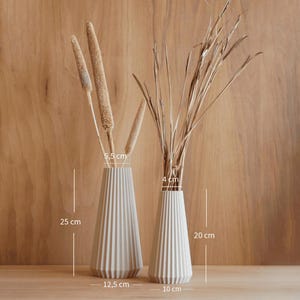Minimalist Vase OISHO - Mist White Wood perfect for dried flowers - Original gift Mother's Day image 2