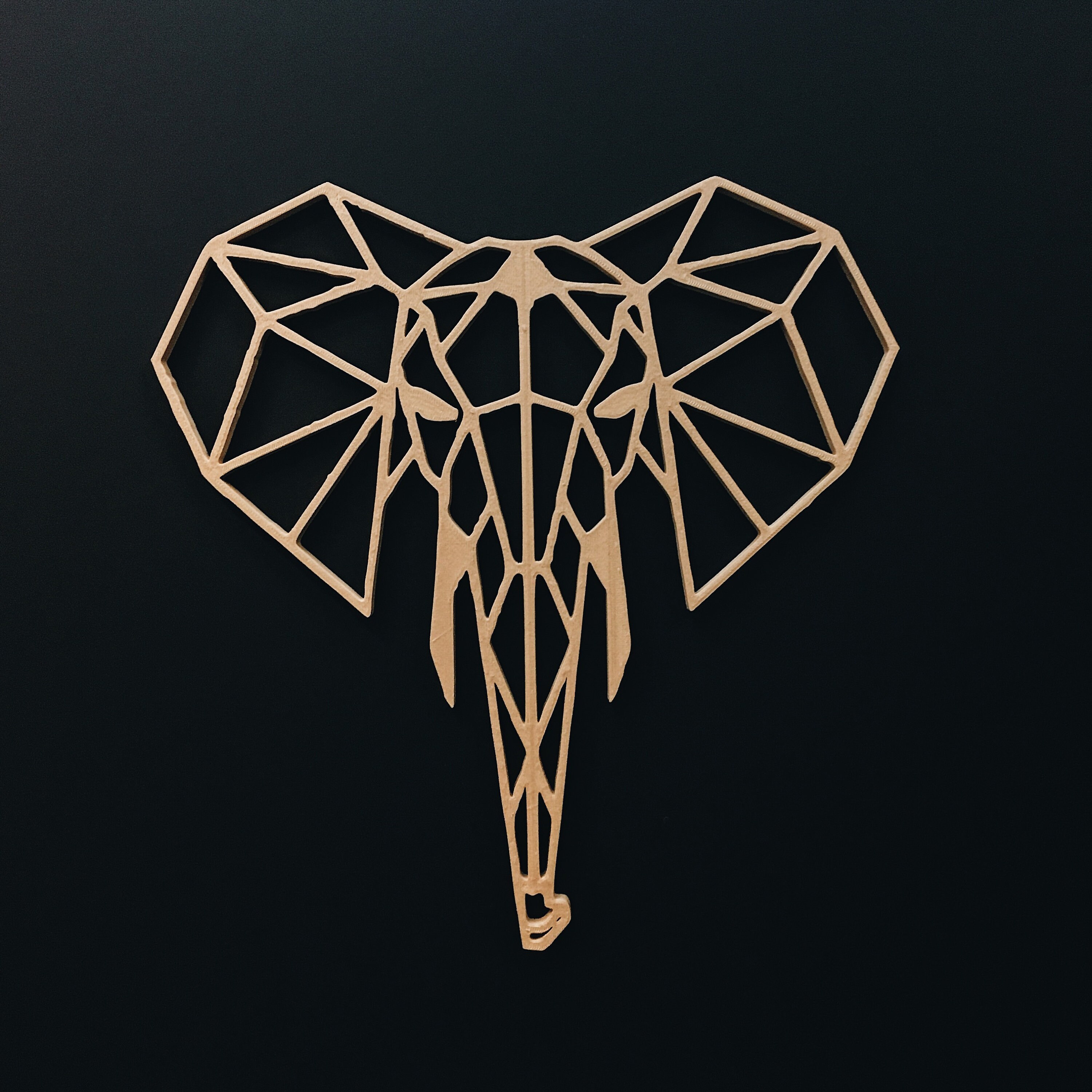 Trophée Elephant Géométrique Low Poly Imprimé en Bois/Sculpture Murale